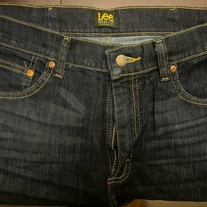 Levi Denim Jeans Size 34 x 30 Dark Denim Regular/Straight Fit